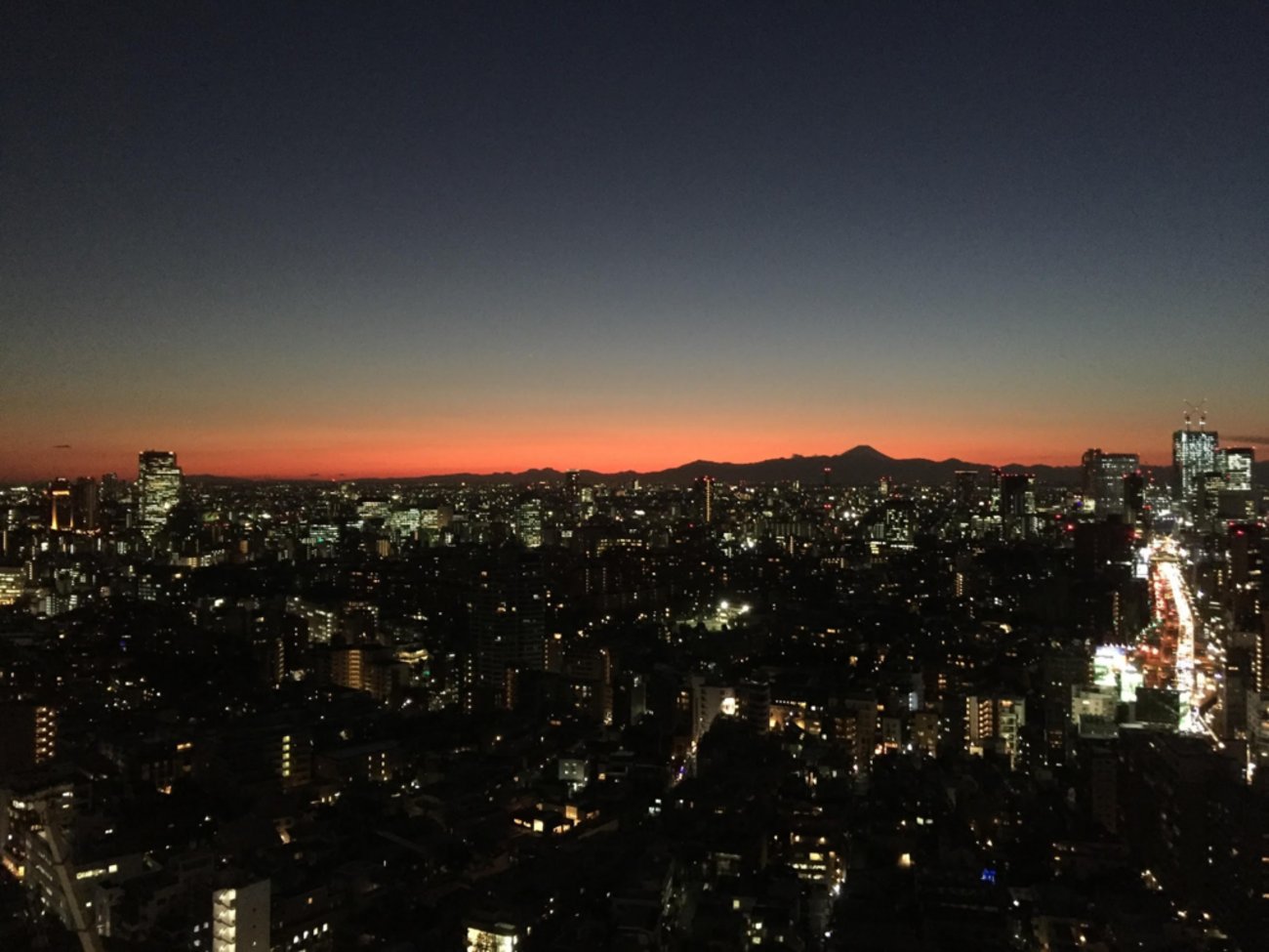 TJO_datasci's tweet card. TL;DR これは、このブログの本題とは何の関係もない僕自身の回顧録にして懺悔録であり、見ようによっては怪文書です*1。故に、記事中には何の参考になる内容も書かれていないことを予めお断りしておきます。それでも良いという方だけ、この先をお読みください。ただしTL;DRと書いた通りで、超長文につきご注意を。 当時から7年が…