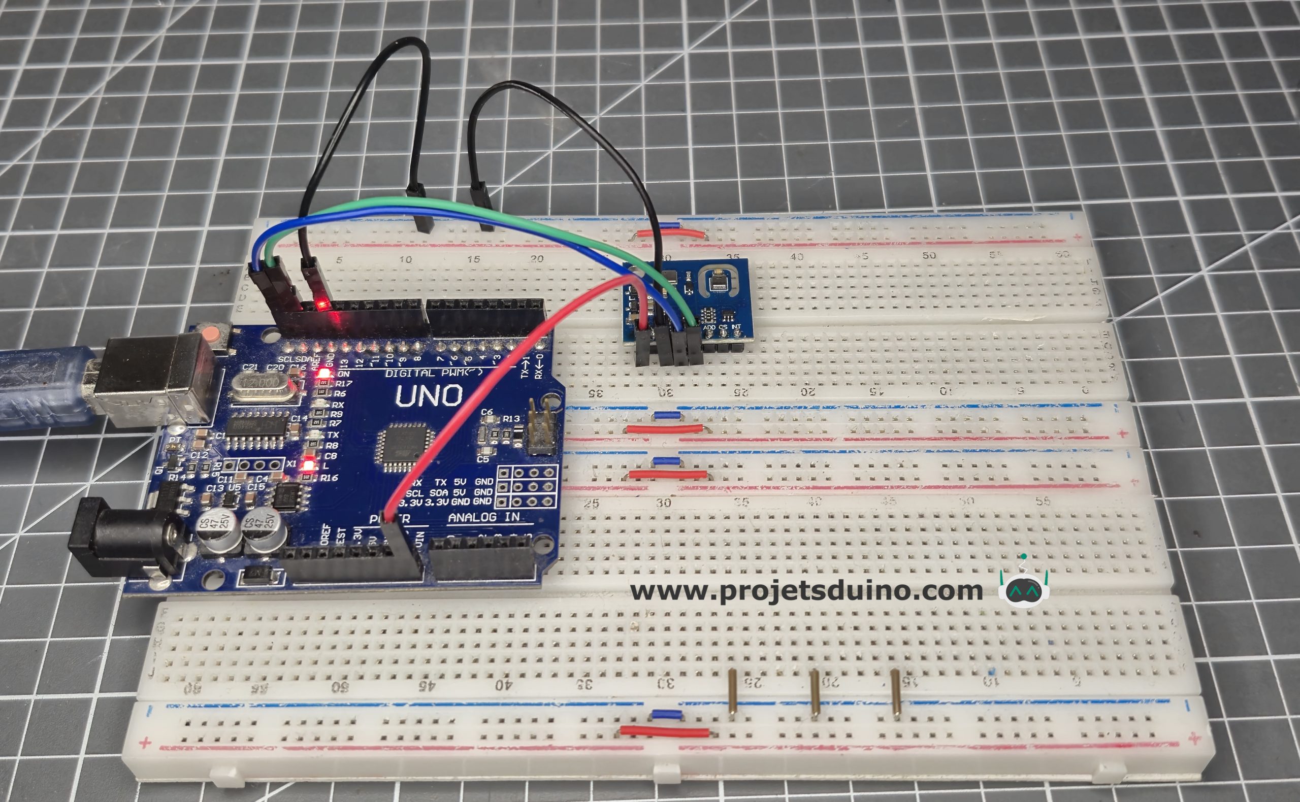 Projetsduino's tweet card. Lecture capteur de dioxyde de carbone ENS160 + AHT21, CO2 eCO2 TVOC avec arduino UNO