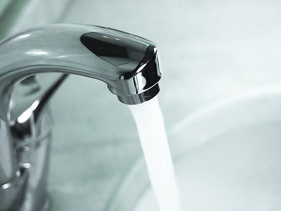 phcppros's tweet card. With Legionnaires' disease outbreaks on the rise across the U.S., building owners must act fast—this article outlines critical emergency flushing and disinfection steps to stop Legionella bacteria...