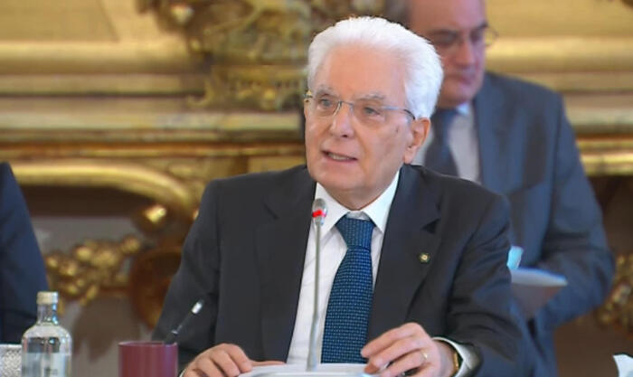 LukeSQL's tweet card. Il presidente interviene al centenario del Cnr (ANSA)