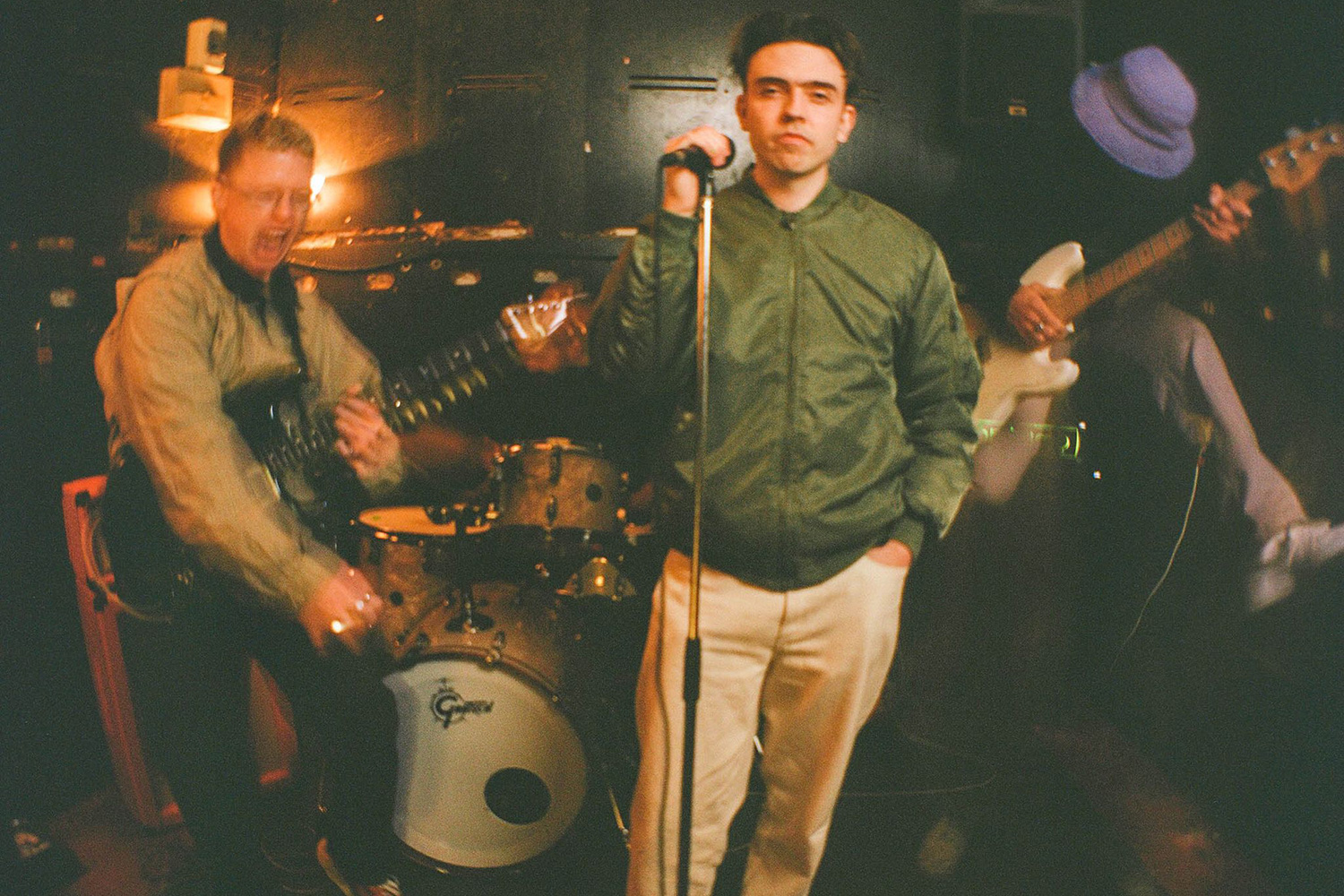 readdork's tweet card. Birmingham band JAWS release nostalgic Christmas single 'Like This Year' as they prepare for their final shows in 2025.