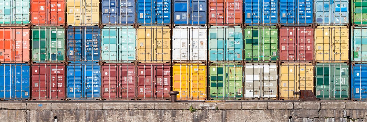 ABridgwater's tweet card. We look at container storage and backup, diving deep into how storage works in containers, container storage interface, container-native storage, and the management platforms storage suppliers offer