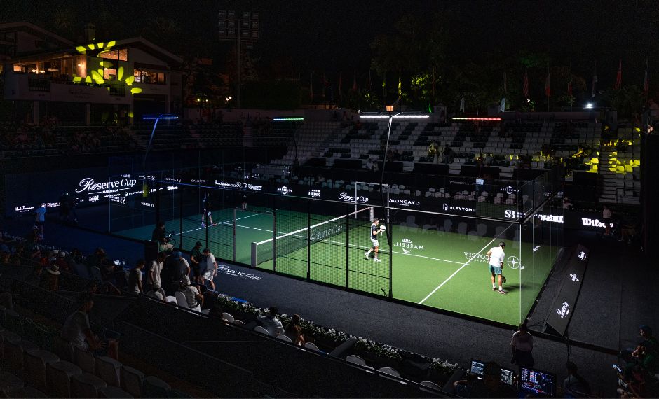 LedProjects's tweet card. La pista central del Club de Tenis Puente Romano brilló con tecnología TV SHOW de Led Projects durante la Reserve Cup, sede del partido más esperado del pádel mundial. Del 18 al 20 de septiembre,...