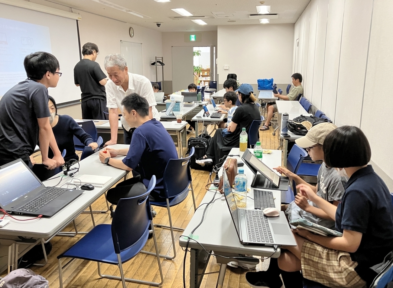 coderdojochofu's tweet card. 2024年8月25日 第92回 CoderDojo 調布の様子です。 www.youtube.com 8月の CoderDojo 調布を開催しました。 発表の時間には、Scratch の「割り切れる数を自動的に見つけるプログラム」、「熊からお母さんを助けるゲーム ver 2.0」、「マインクラフト」、「漢字ドリル練習」…