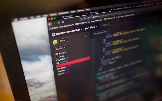 cat_edelveis's tweet card. Testing JavaFX programs may seem non-trivial at first. This article describes the most common mistakes when testing desktop apps, their causes, and solutions.