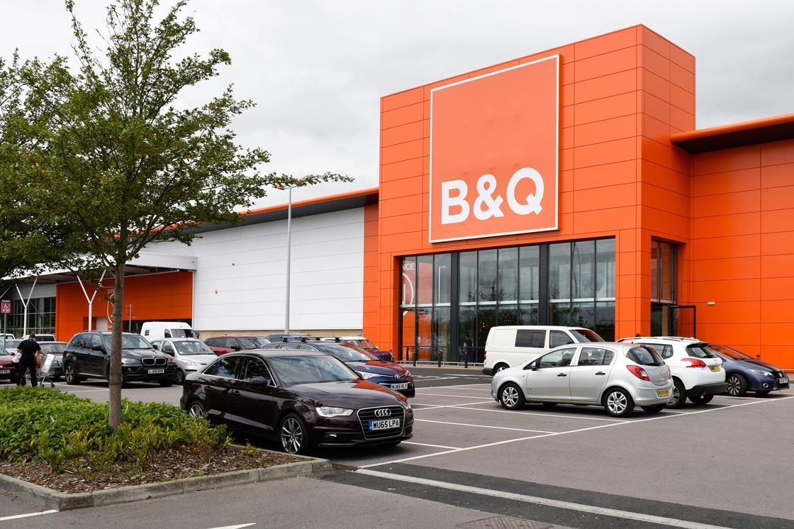 RetailWeek's tweet card. B&Q has launched an ecommerce marketplace as part of ambitious plans to expand its online range to more than 1 million home, DIY and garden products.
