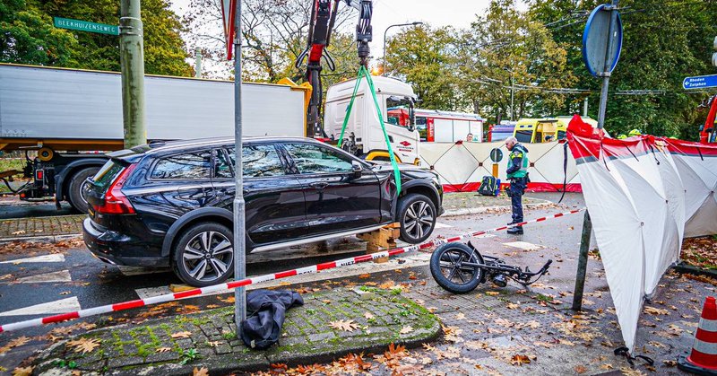 Kind op fatbike ernstig gewond na aanrijding met auto
