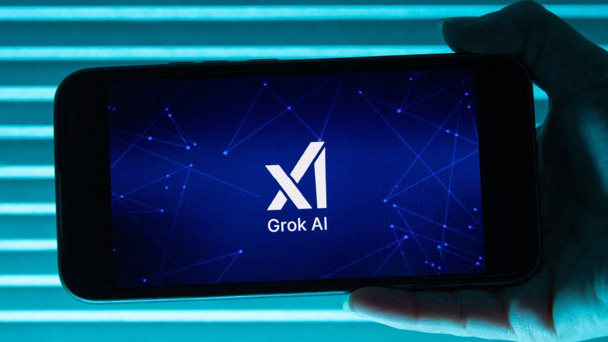 PCMagGR's tweet card. Η xAI του Elon Musk προωθεί το Grok-code-fast-1 ως μια «γρήγορη και οικονομική» εναλλακτική λύση, αλλά οι λεπτομέρειες αποκαλύπτουν μια διαφορετική εικόνα. Είναι διαθέσιμο τώρα για δωρεάν δοκιμή.