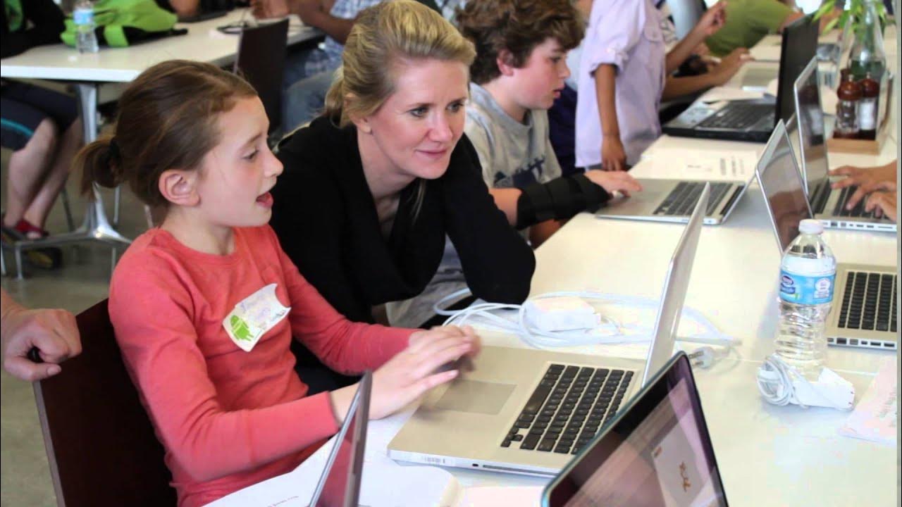 CoderDojo's tweet card. CoderDojo LA - Learn to Code!