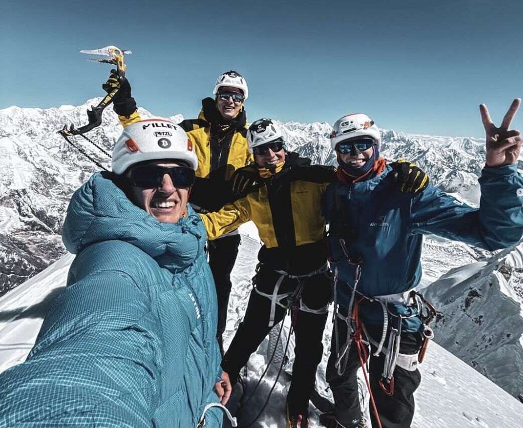 ExplorersWeb's tweet card. Francois Cazzanelli has finally made the first ascent of 6,781m Kimshung in Nepal. The peak had thwarted the Italian on several previous attempts.