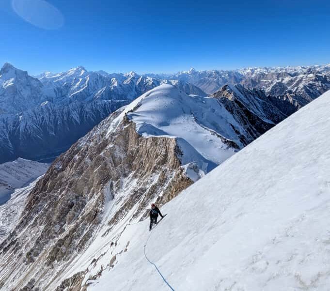 ExplorersWeb's tweet card. Several teams have attempted Khurdopin Sar in the Karakoram, but a French pair who showed up without fixed plans finally bagged the first ascent.