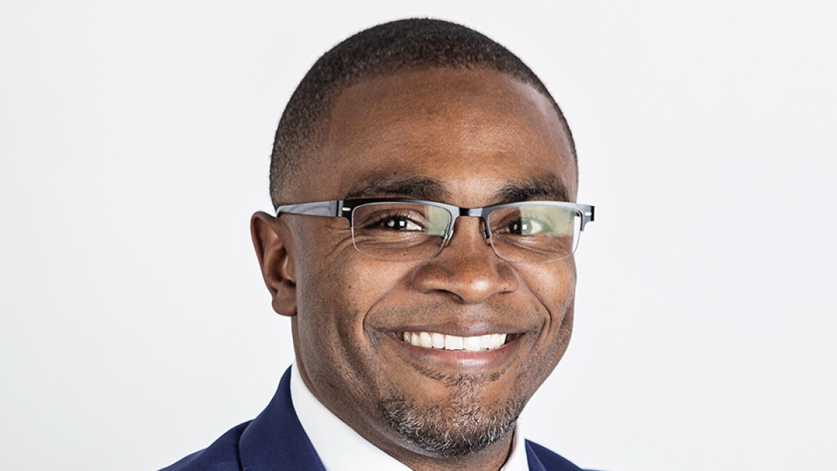 techie_teach's tweet card. Mario Willis grew up in the Mississippi Delta community where he's now the schools chief.