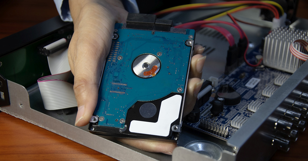 techtarget_itm's tweet card. PCやNAS、サーバなどのHDDは、動いていれば問題ないというわけではない。適切な状態で使い続けるための「健康診断」とメンテナンスが必要だ。HDD本来の信頼性を最大限に引き出すこつを、東芝子会社の幹部に聞いた。