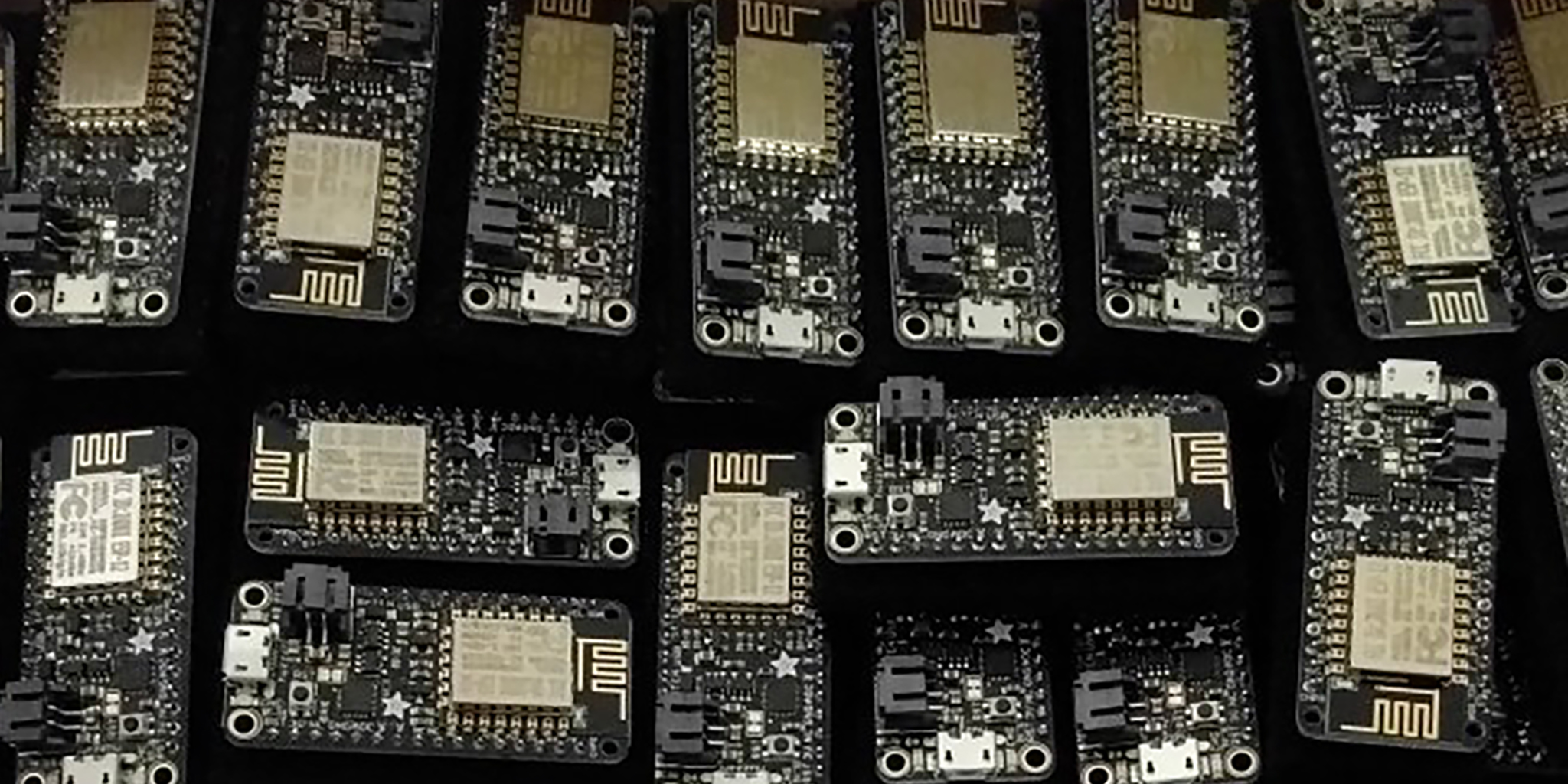 lastboy13's tweet card. Our top ESP8266 development boards for building IoT projects.