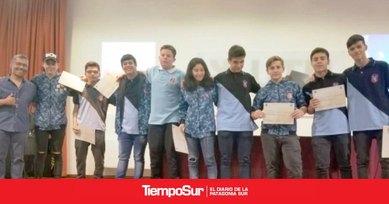 ClubIndu6's tweet card. El Club de Ciencias del Indu 6 trabaja en la organización de este evento desde el mes de noviembre pasado, siendo la única sede en la Patagonia para la celebración de Arduino. Si bien el evento será...