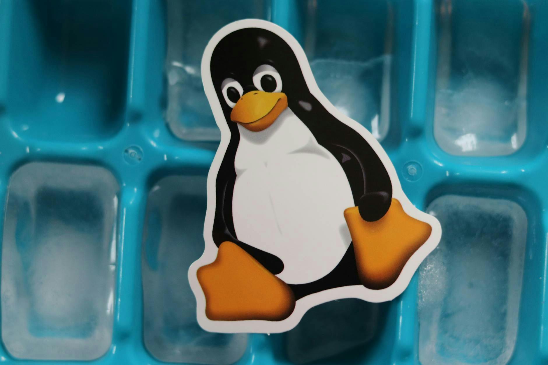 hackernoon's tweet card. This article breaks down what Linux is, why it's great and how it secretly powers most of your favorite devices.