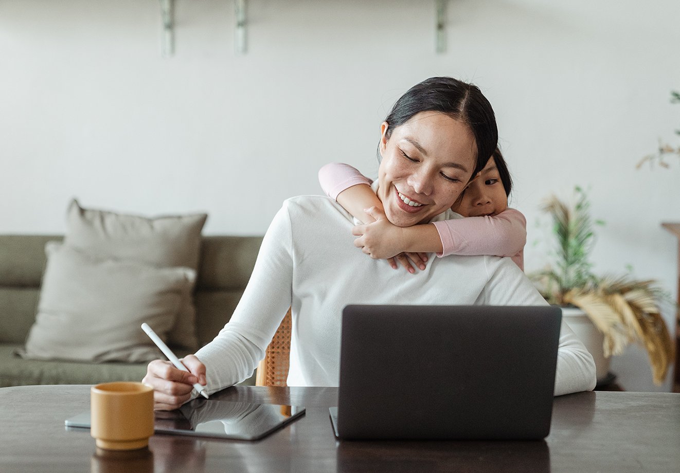 D2L_EMEA's tweet card. Discover how and why online learning modalities are appealing to nontraditional learners, and the outcomes this kind of learning can produce.