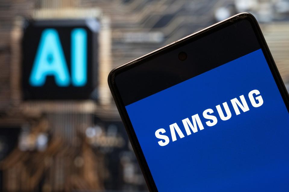 andre_banandre's tweet card. Samsung's Tiny Recursive Model with microscopic 7M parameters beats massive LLMs on reasoning tasks, challenging the 'bigger is better' dogma.