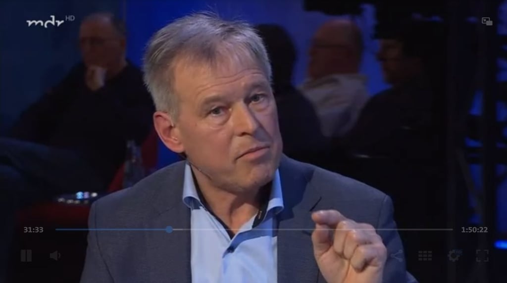 EichlerHagen's tweet card. Der Fall des ehemaligen MDR-Moderators Stephan Michme schwelt weiter: Journalisten im Landesfunkhaus in Magdeburg empören sich über die eigene Führung. Am Freitagmorgen gab es in einer Konferenz die...