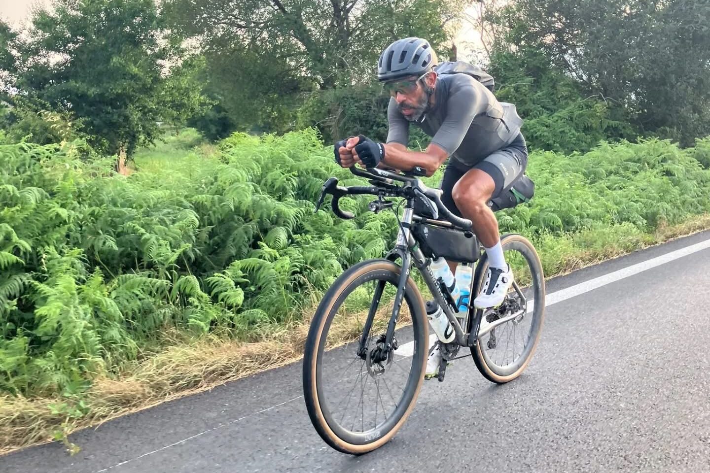 ExplorersWeb's tweet card. A cyclist has learned that these days, adventure in Russia may lead to jail for Westerners. Luckily, after six weeks in custody, he got off with a fine.