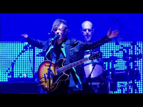 zen_and_stack's tweet card. Radiohead - 2+2=5 - Live From the Reading Festival '09 [BBC]