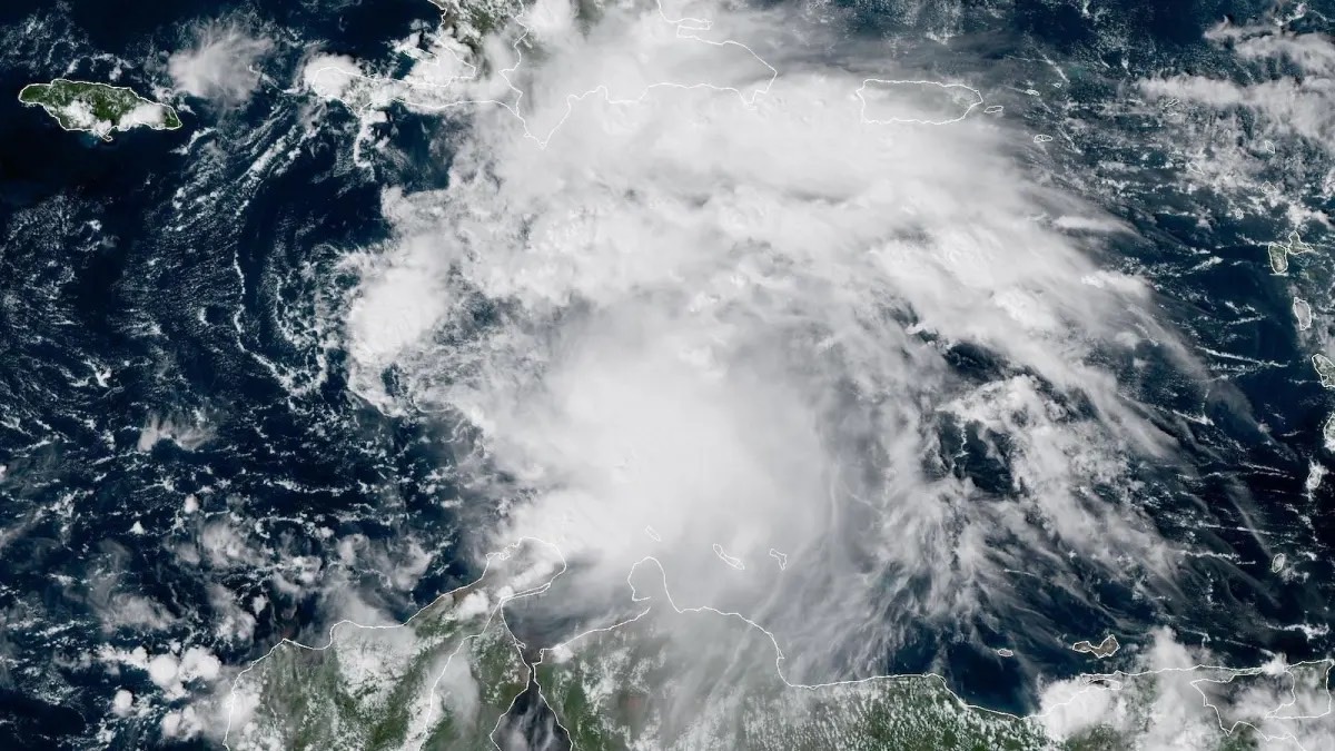 HumExplorer's tweet card. Phase 1: Immediate Response Currently, Tropical Storm Melissa is travelling through the Caribbean Sea bringing a risk of flooding, landslides, and heavy storms to the surrounding region. Expected to...