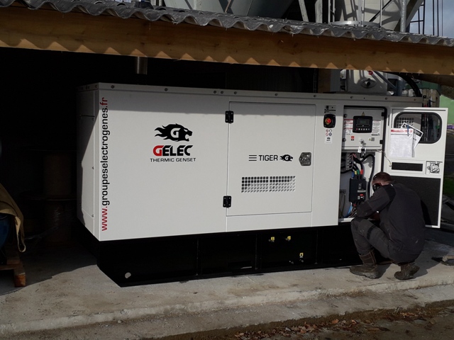 Groupe_Gelec's tweet card. Groupe électrogène porcherie - Cette porcherie a décidé de sécuriser son établissement de 250 bêtes. En effet, une coupure de courant, même de ...