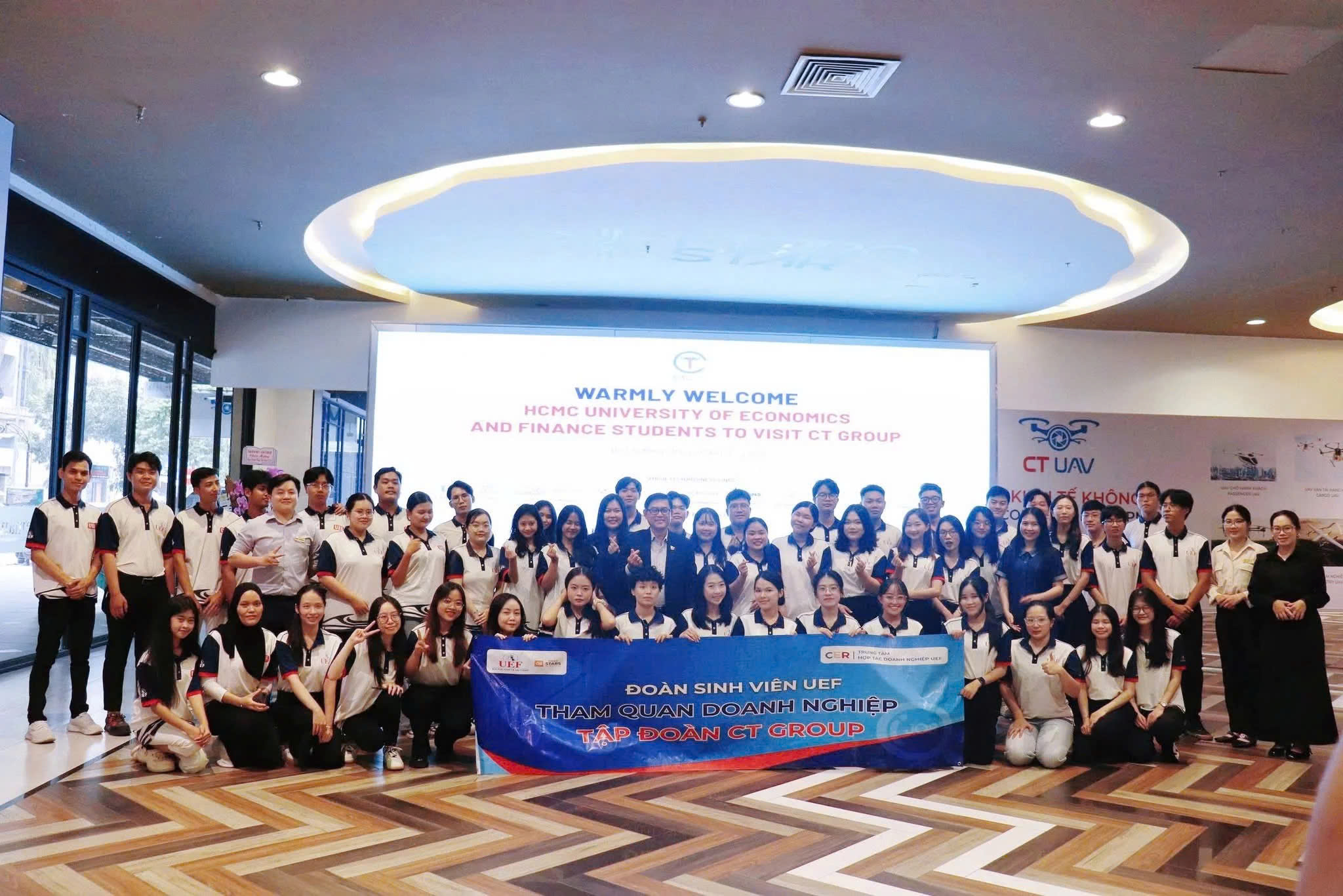 CTModulex1's tweet card. On October 8th, more than 120 students from the Ho Chi Minh City University of Economics and Finance (UEF), including domestic students and