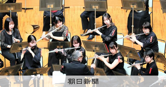 asahi_bunka's tweet card. 　新潟市のりゅーとぴあ新潟市民芸術文化会館で26日に開かれた第73回全日本吹奏楽コンクール（全日本吹奏楽連盟、朝日新聞社主催）の職場・一般の部で、石川県内から北陸支部代表として出場した百萬石ウィンドオ…