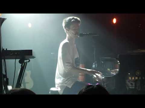 Hello_Program's tweet card. You've got a friend, cover by Jacob Collier Atlanta, March 8th 2019