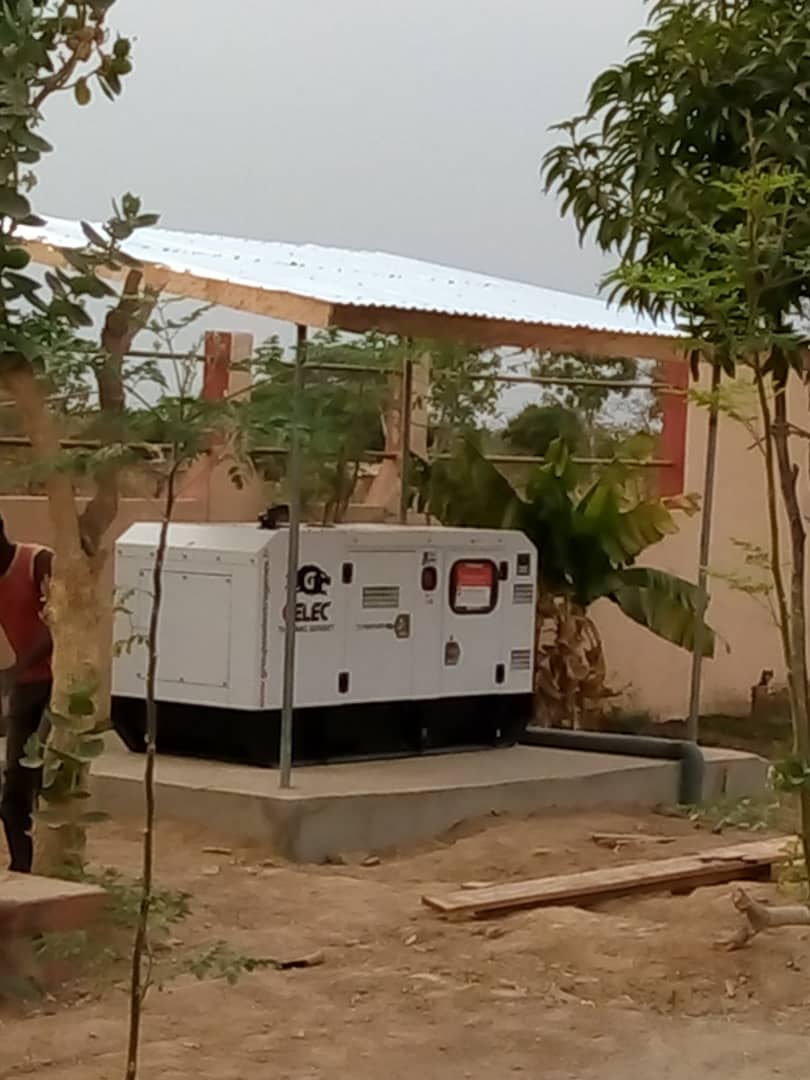 Groupe_Gelec's tweet card. Villa au Bénin - Le Bénin fait parti des pays les plus touchés par les "black-out" électriques. En effet, en Afrique, il peut y avoir plusieurs coupures ...