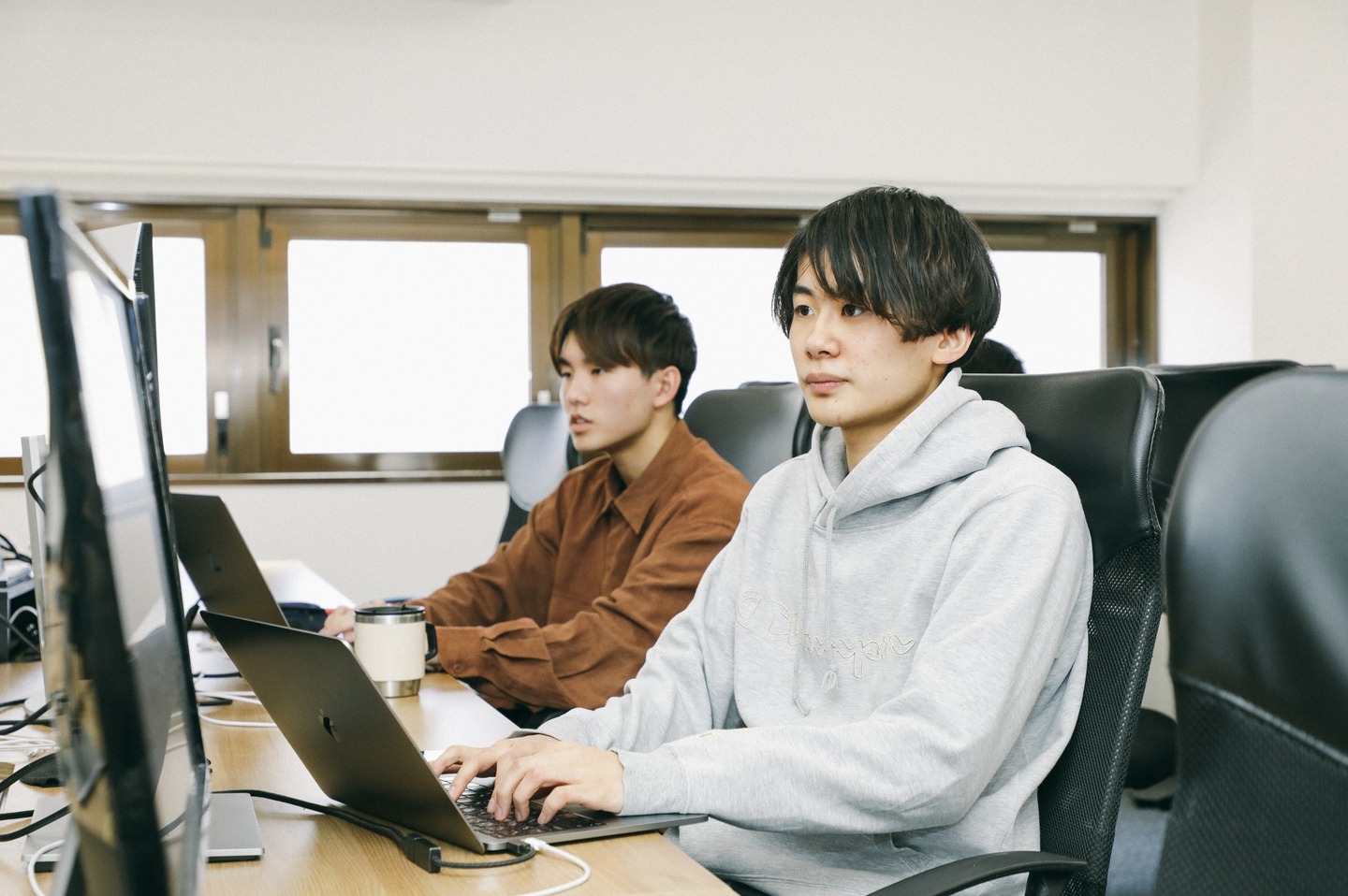 Kk_cppm's tweet card. 現在、estraではCOACHTECH事業に携わっていただけるインターン生を募集しています！ 弊社インターンこんな人におすすめです！ 「技...