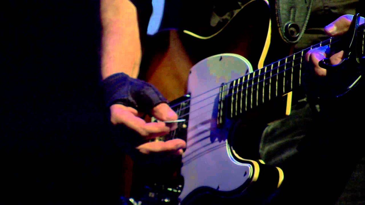 springsteen's tweet card. Bruce Springsteen- "The Wall" (Charlotte, NC 04/19/14)