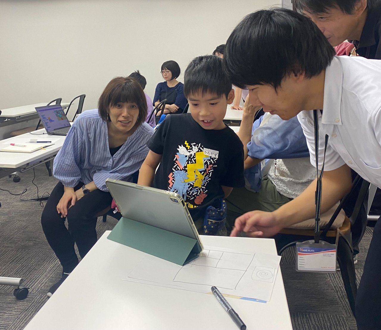 cd_Nihonbashi's tweet card. # CoderDojo（こーだーどうじょう）とは CoderDojoは、7〜17歳の子どもを対象にした無料のプログラミング道場です。 CoderDojoの活動は2011年にアイルランドで始まり、世界では112カ国・2,200以上の道場、日本では全国に200以上の道場があります。 # CoderDojo日本橋 CoderDojo日本橋は 2024年6月から日本橋地区で活動を開始しました。...