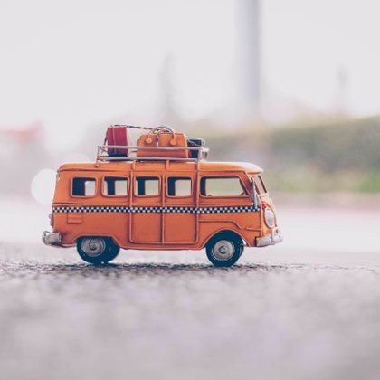 Tweet card summary image