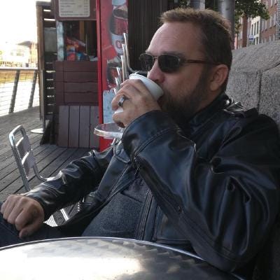 js__monks's tweet card. Hey, it’s me again, I am happy to introduce another key person of the Node.js community: James Snell. James kindly accepted to play the…