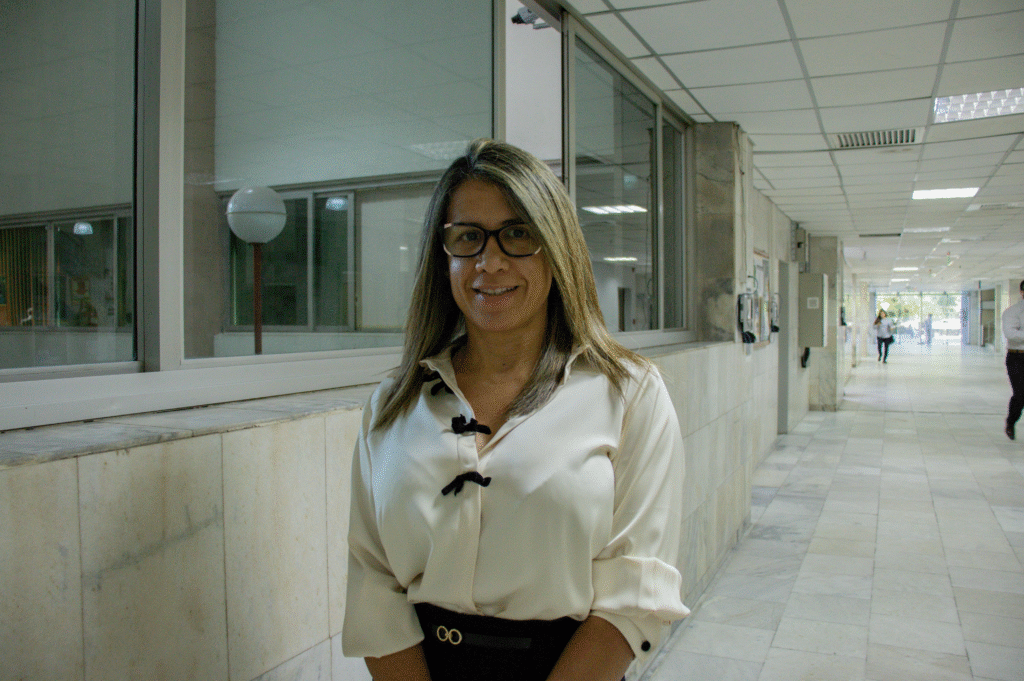 CAPIHE_OFICIAL's tweet card. El intendente de la ciudad de Luque, Carlos Echeverría, ordenó la habilitación de una industria hormigonera en el barrio Zárate Isla, zona residencial, pese a estar impedido por una ordenanza que...