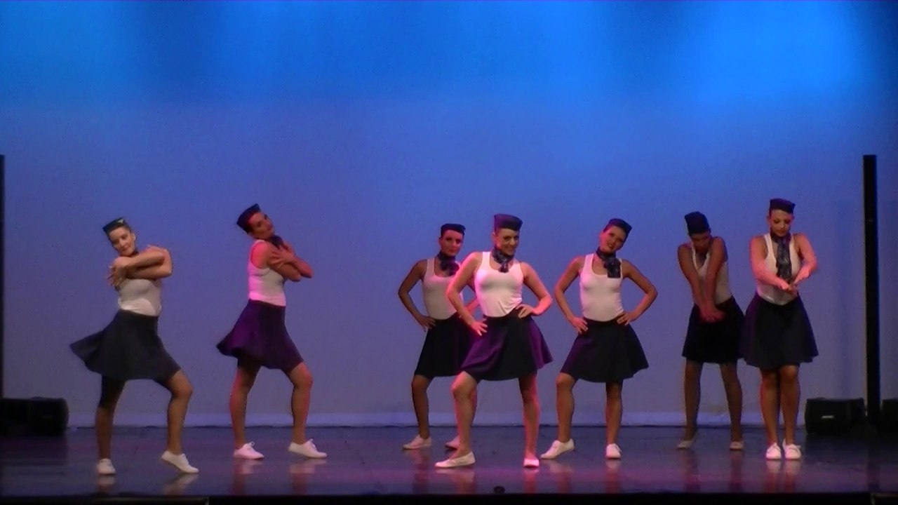 TroupeTendanSe's tweet card. TendanSe Airline - Candyman - 3F 2014 - Vidéo Dailymotion