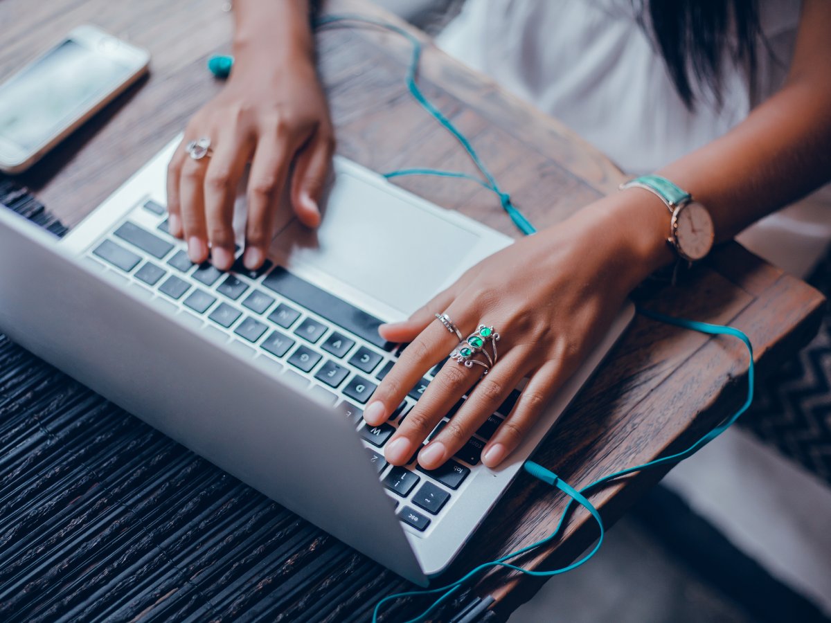 SasankaAtapattu's tweet card. Background: Digital health literacy has emerged as a critical skill set to navigate the digital age. Objective: This review sought to broadly summarize the literature on associations between digital...