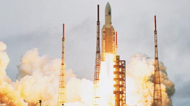 devlynk_com's tweet card. Oyunlarda veya çeşitli bilgisayar programlarında karşımıza çıkan bug isimli hataların yıkıcı hale de gelebileceğini gösteren örnekleri sizler için derledik.