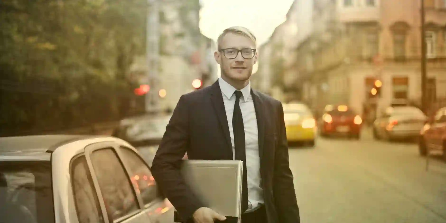 mobo's tweet card. Discover how remote development is transforming entrepreneurship in Camden, paving the way for innovative ventures and success.