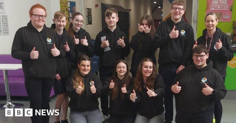 Tweet card summary image