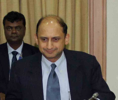 geetv79's tweet card. Mumbai, June 24 (IANS) RBI Deputy Governor Viral Acharya has quit six months before the end of his term, sources said on Monday. Acharya had joined as the R