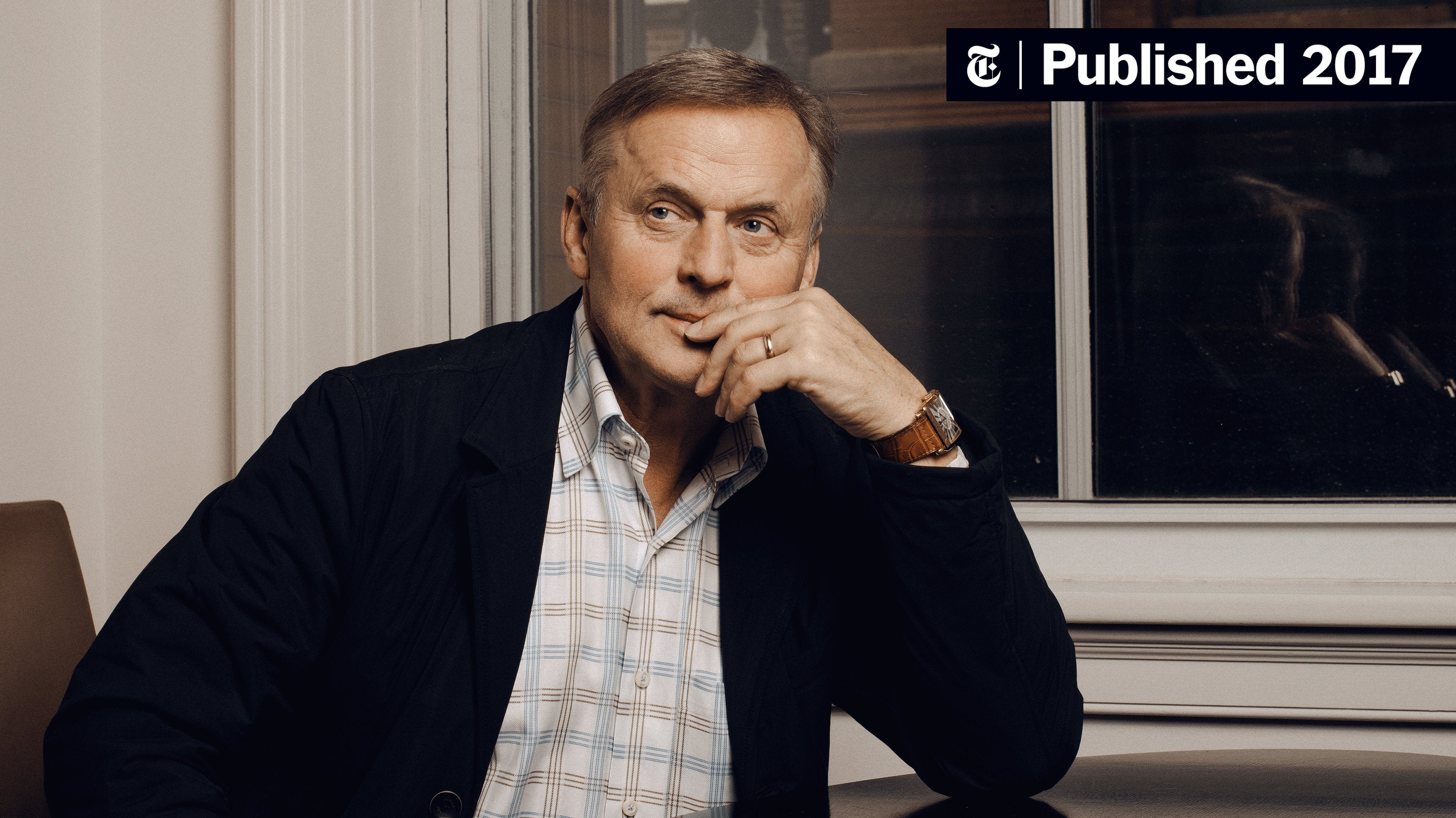 KellyGToGo's tweet card. “All suggestions can be ignored when necessary,” says the best-selling author, but ignore them at your own peril. (And put away that thesaurus.)