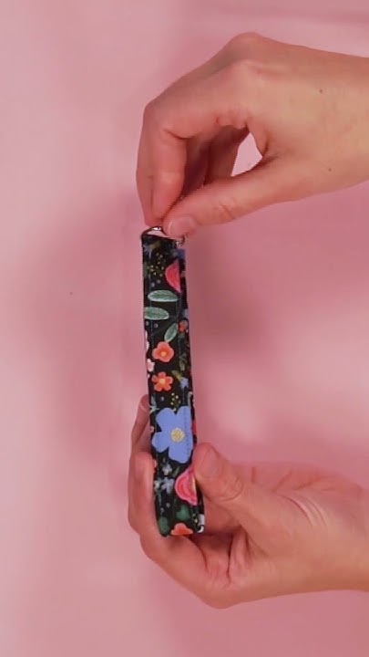 AdaWipat's tweet card. how to make a key fob