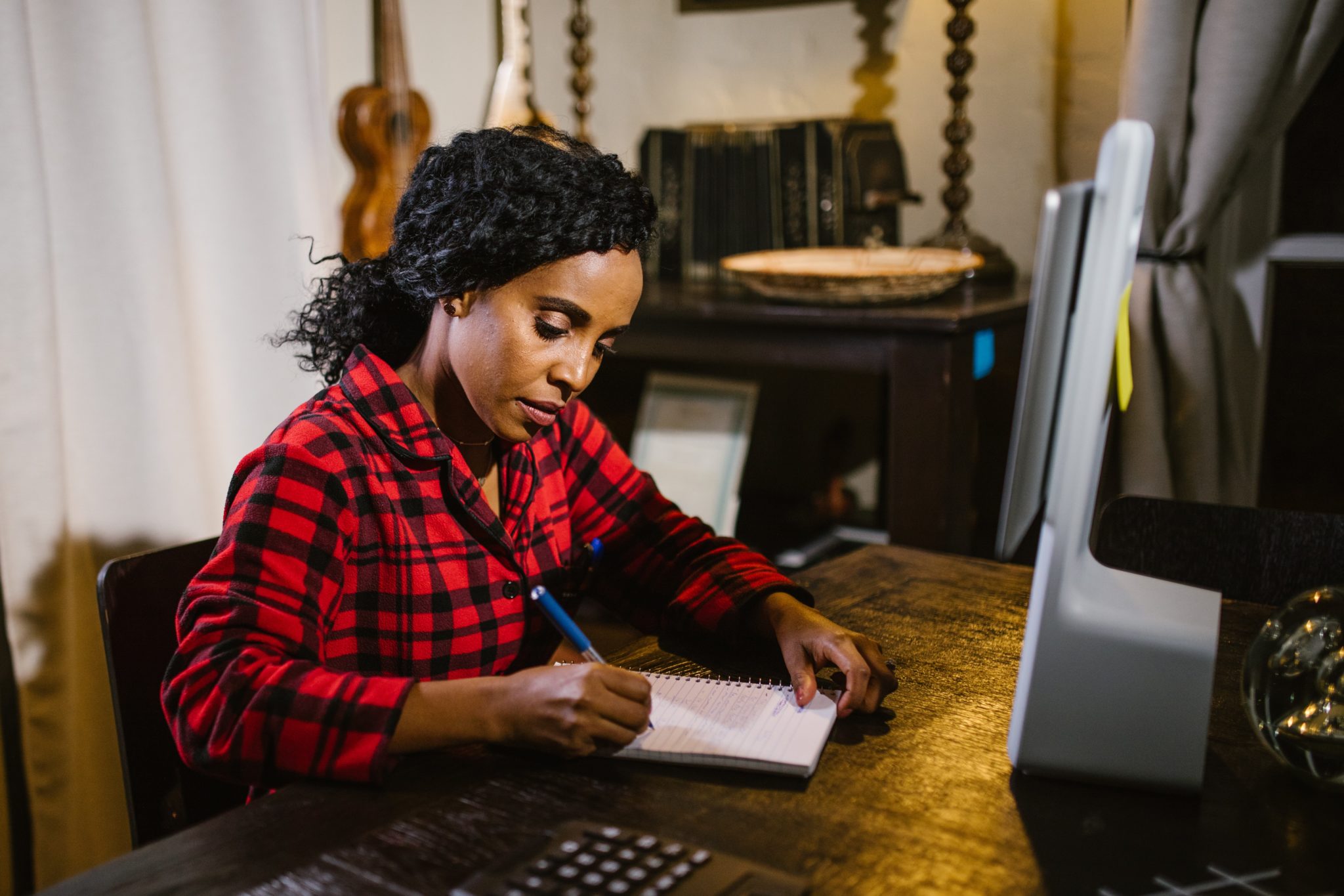 VisualAIPeople's tweet card. Reevaluating what Phishing Training should look like. Phishing Training Should Help Your Staff - Not Set Them Up To Fail.