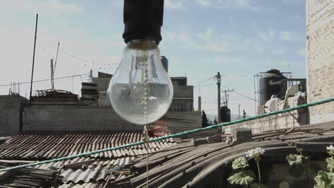 santanderunimx's tweet card. Concurso James McGuire - ServiLectric