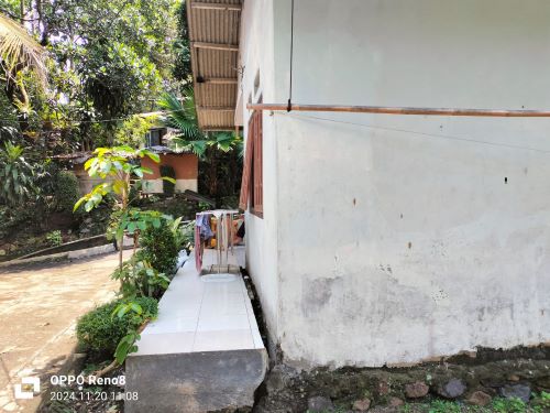 web_bogorkita's tweet card. Sebab, Kampung Cibogo Balong kerap menjadi langganan pergeseran tanah dari mulai tahun 2001 lalu hingga sekarang.