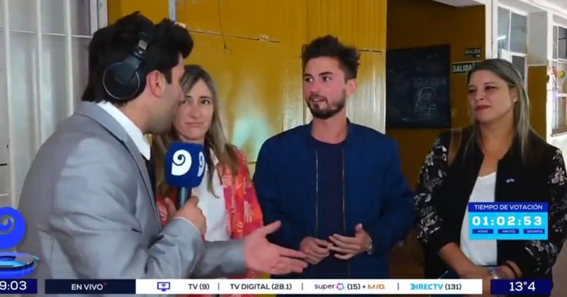 Tweet card summary image