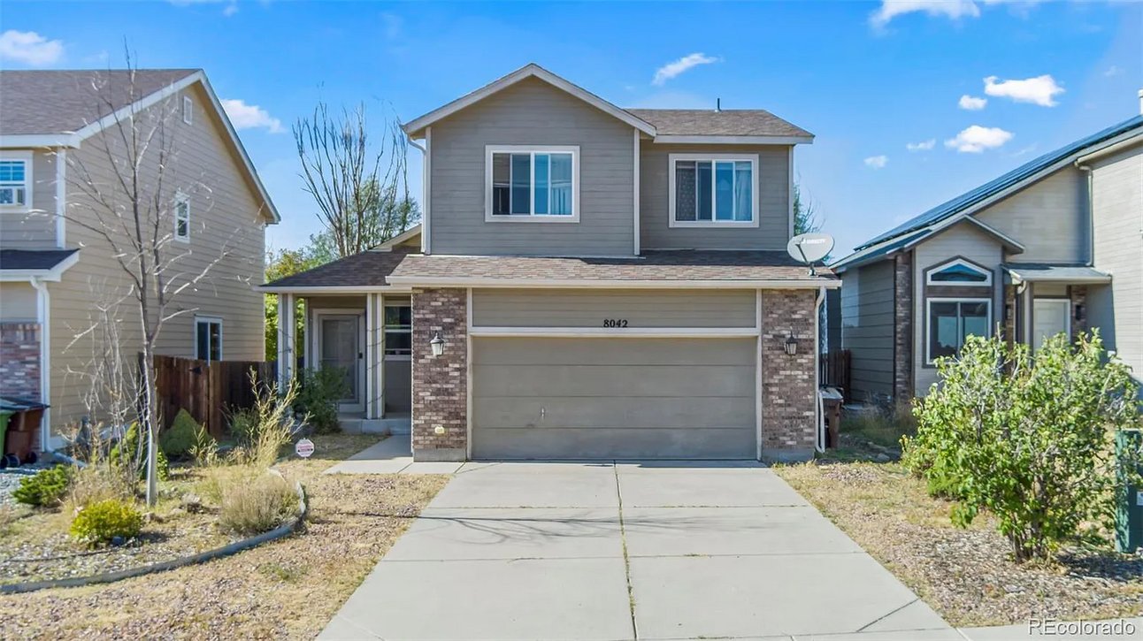 AssumableEdge's tweet card. Top homes on the market with low interest assumable loans | September 28, 2023